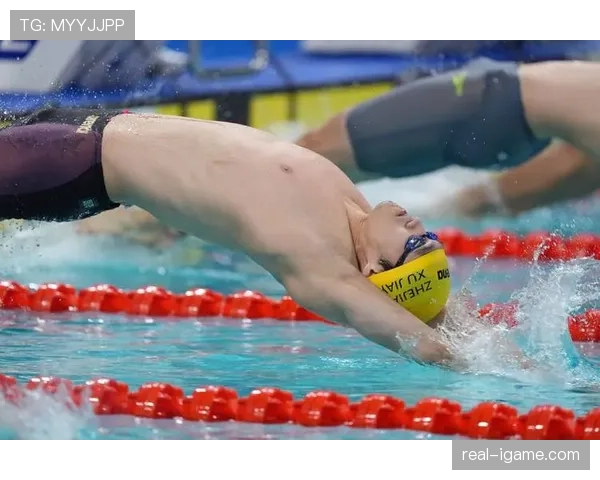 米西·富兰克林：200米仰泳世界纪录保持者的传奇瞬间