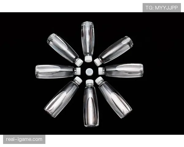 李宗伟家的冰箱里塞满能量胶，连矿泉水都要按毫升算